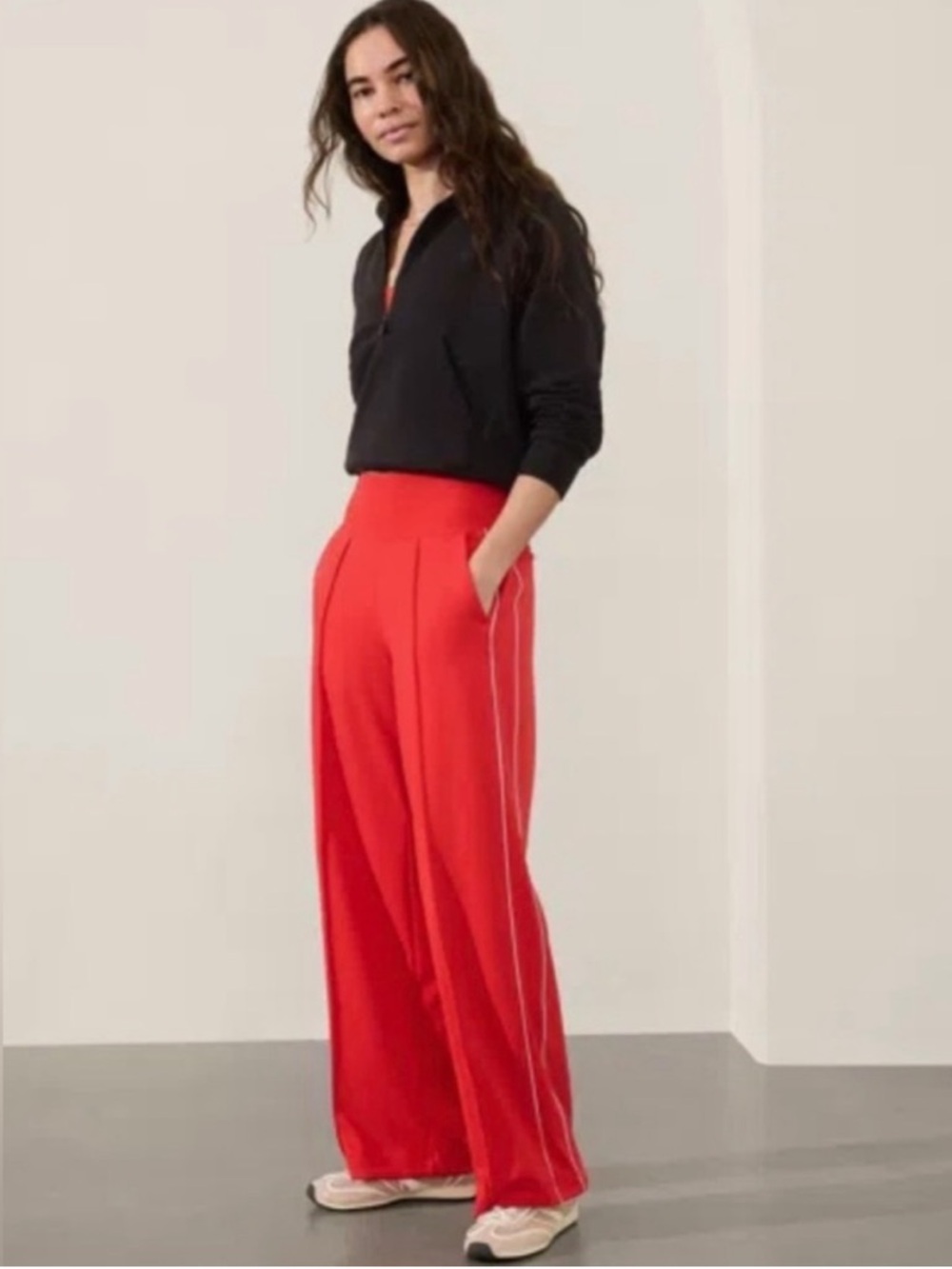 Athleta Venice Wide-Leg Track Pants in Bright Red XS tall